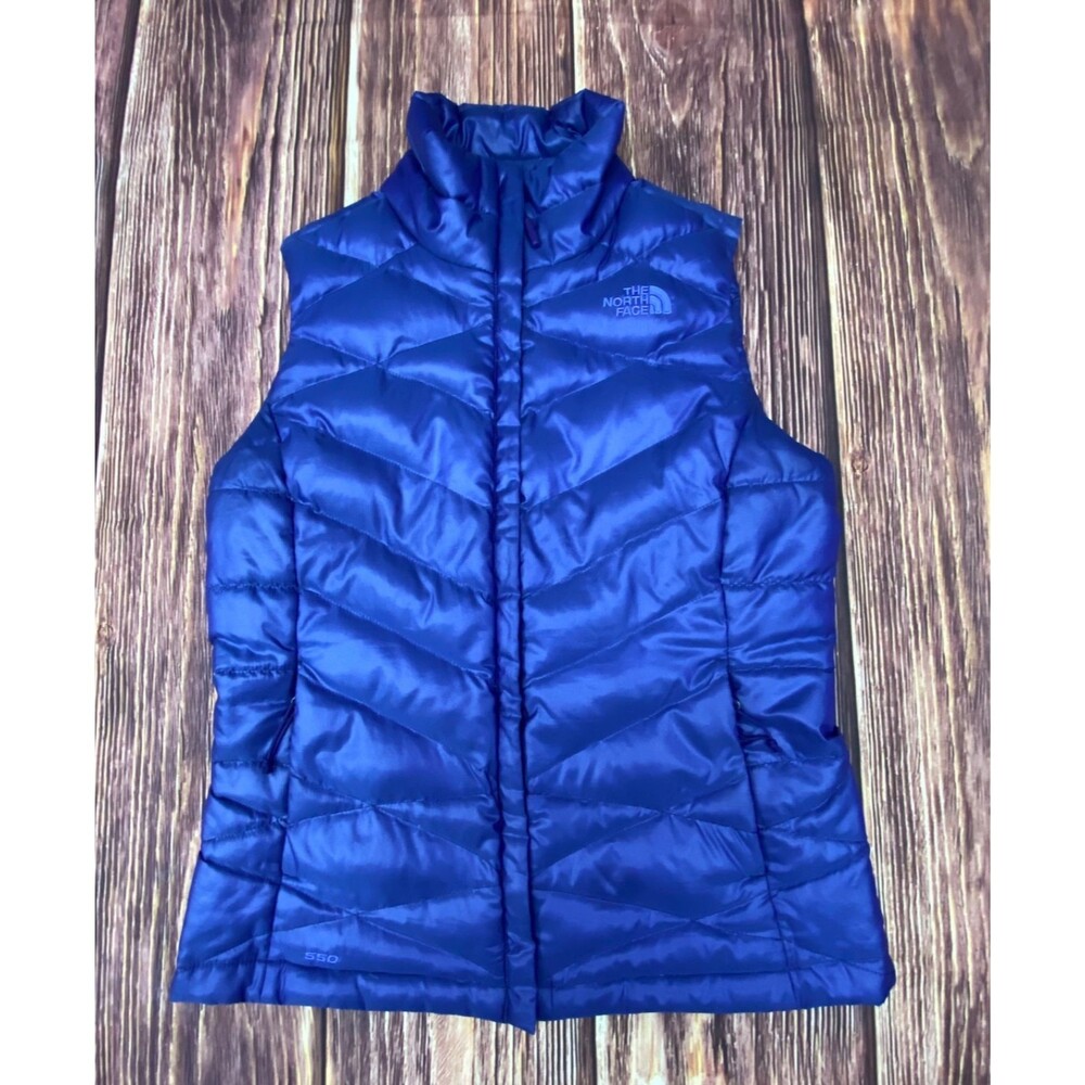 The North Face Women’s Puffer Vest Size S Purple Insulated Fall 2015 Pre-Owned - Picture 3 of 16